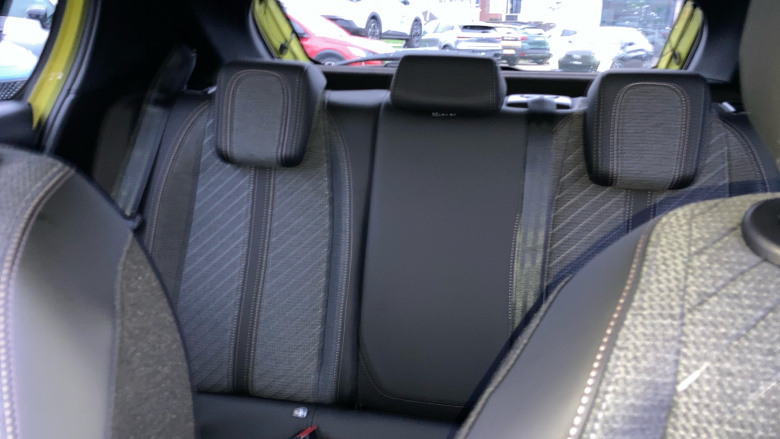 Peugeot 208 1.2 Hybrid 110 Allure 5dr e-DSC6 Petrol Hatchback